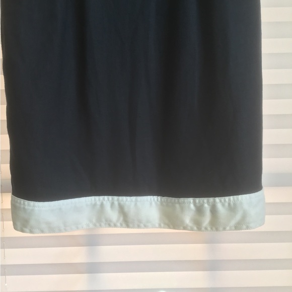 VINTAGE DONNA MORGAN navy blue with white trim dress. Size 6 - Picture 5 of 8